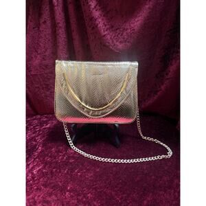 Vintage Accessory 1980s Gold Metallic Evening Purse Chain Shoulder Strap Walborg